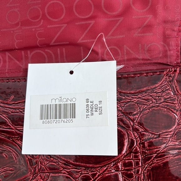 Milano Red Patent Textured Clutch Bag New with Tags - Picture 7 of 9